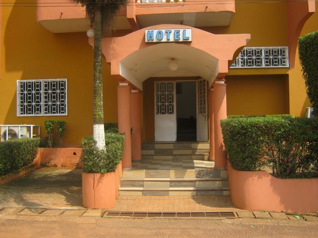 Hotel Le Fibi Yaounde Exterior photo