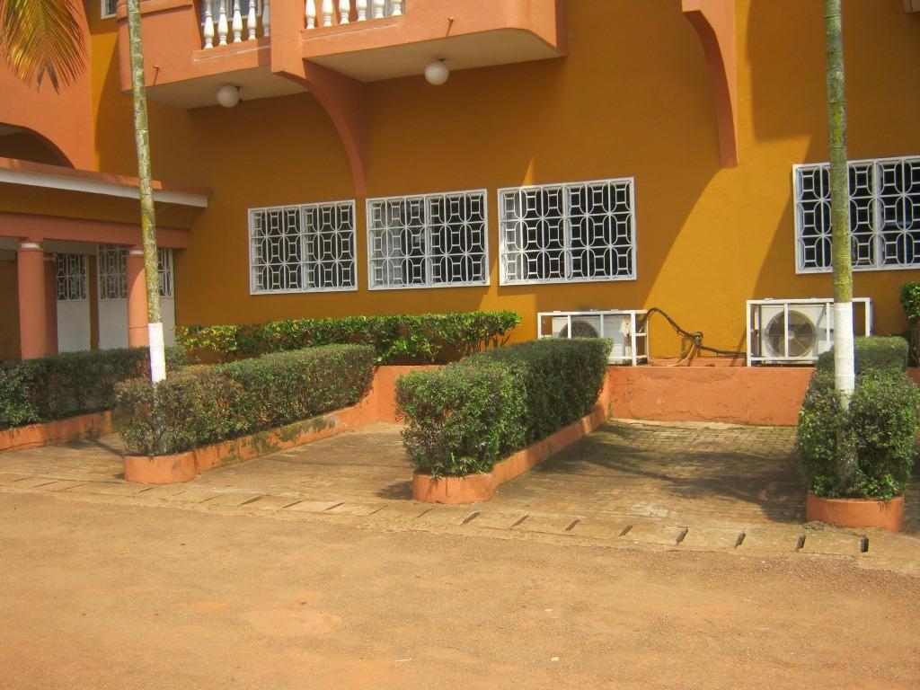 Hotel Le Fibi Yaounde Exterior photo