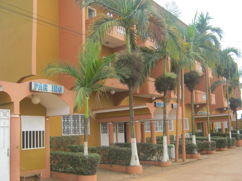 Hotel Le Fibi Yaounde Exterior photo